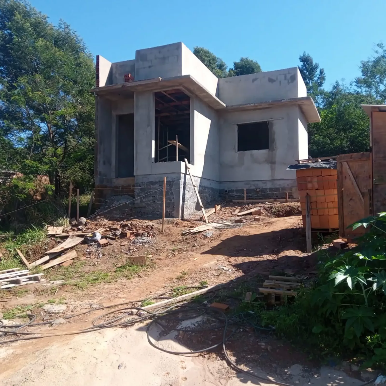 Construída em local elevado
