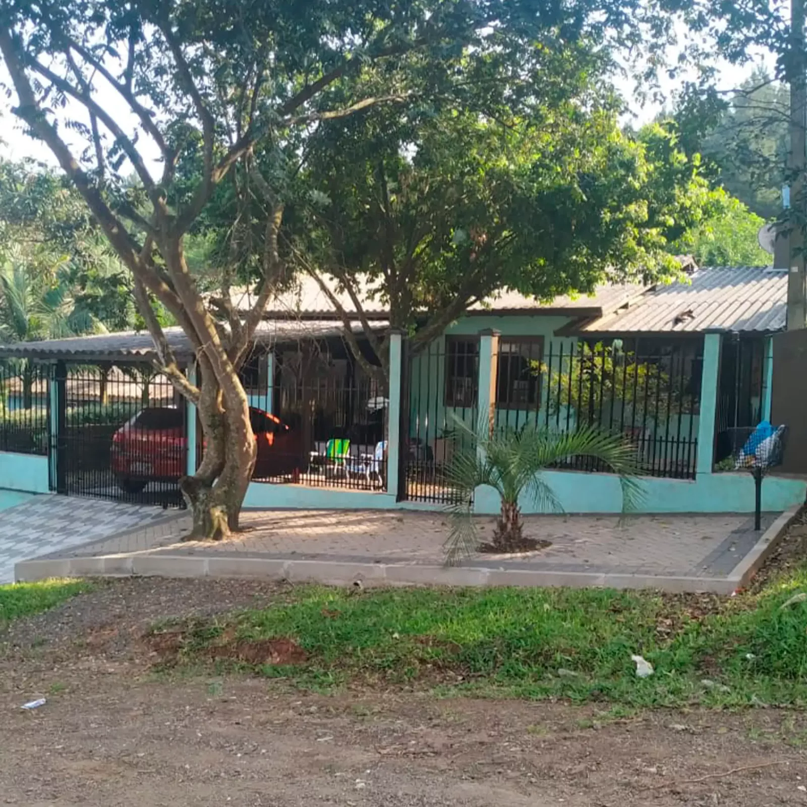 Rua de chão batido