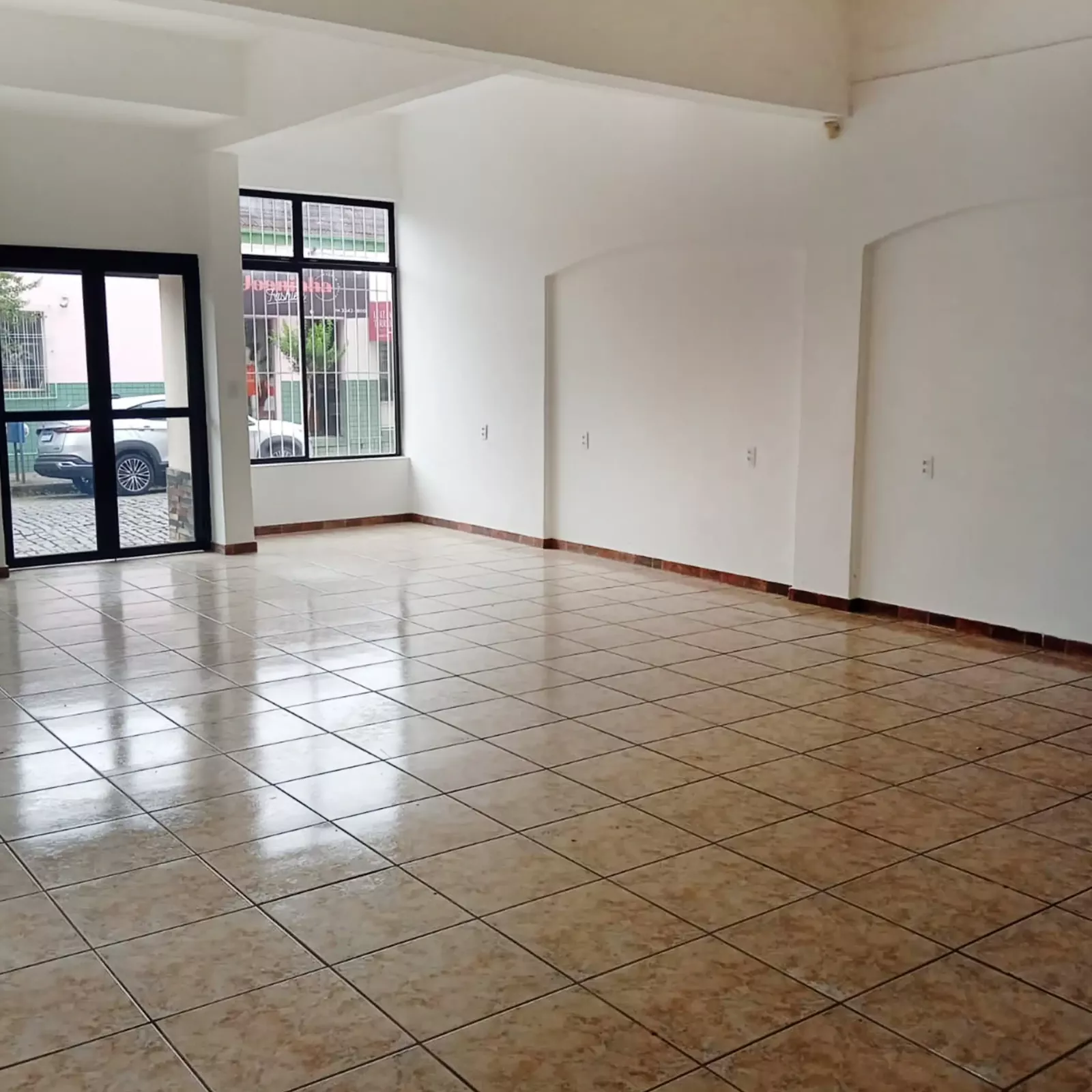 Centro da sala 