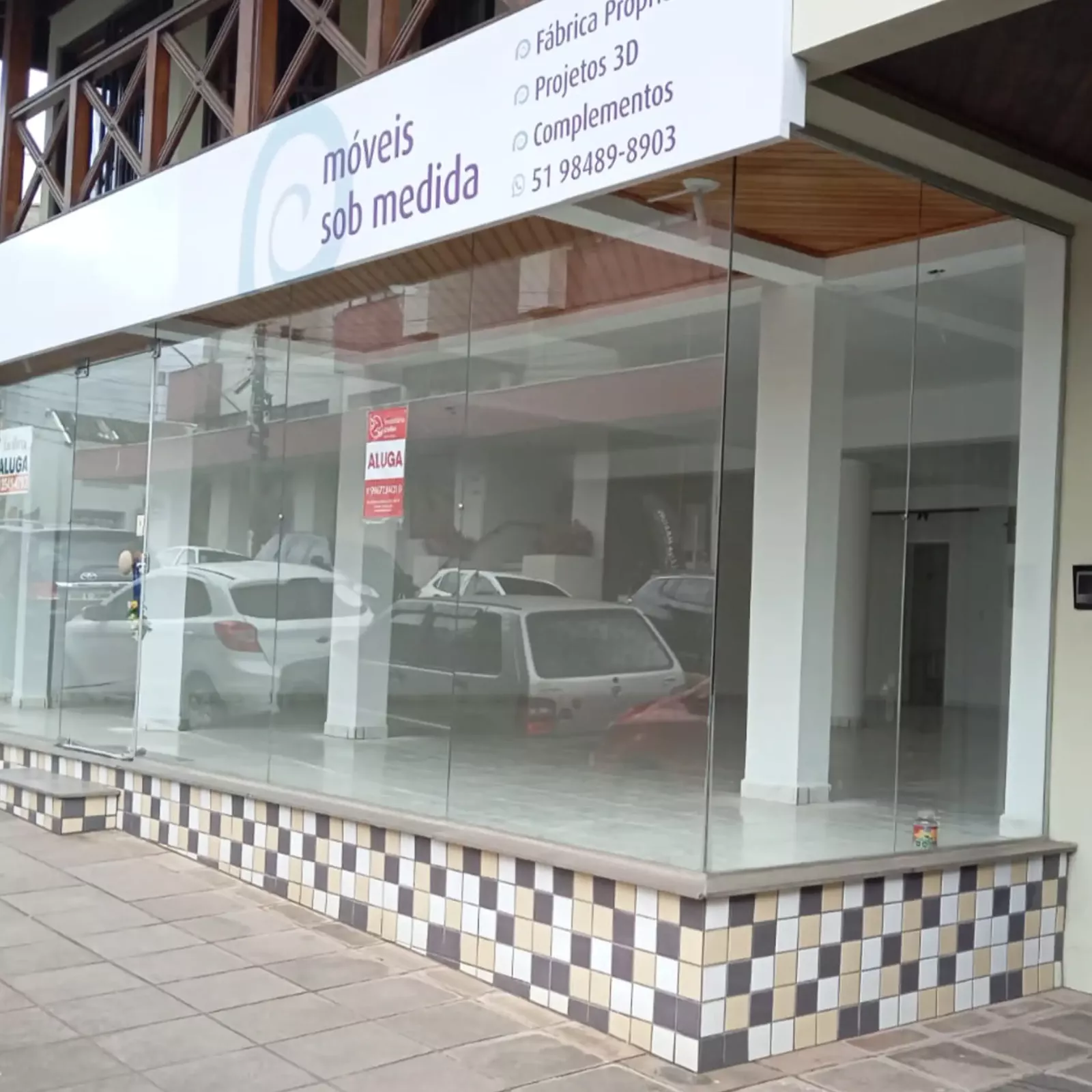 Localizada no centro 