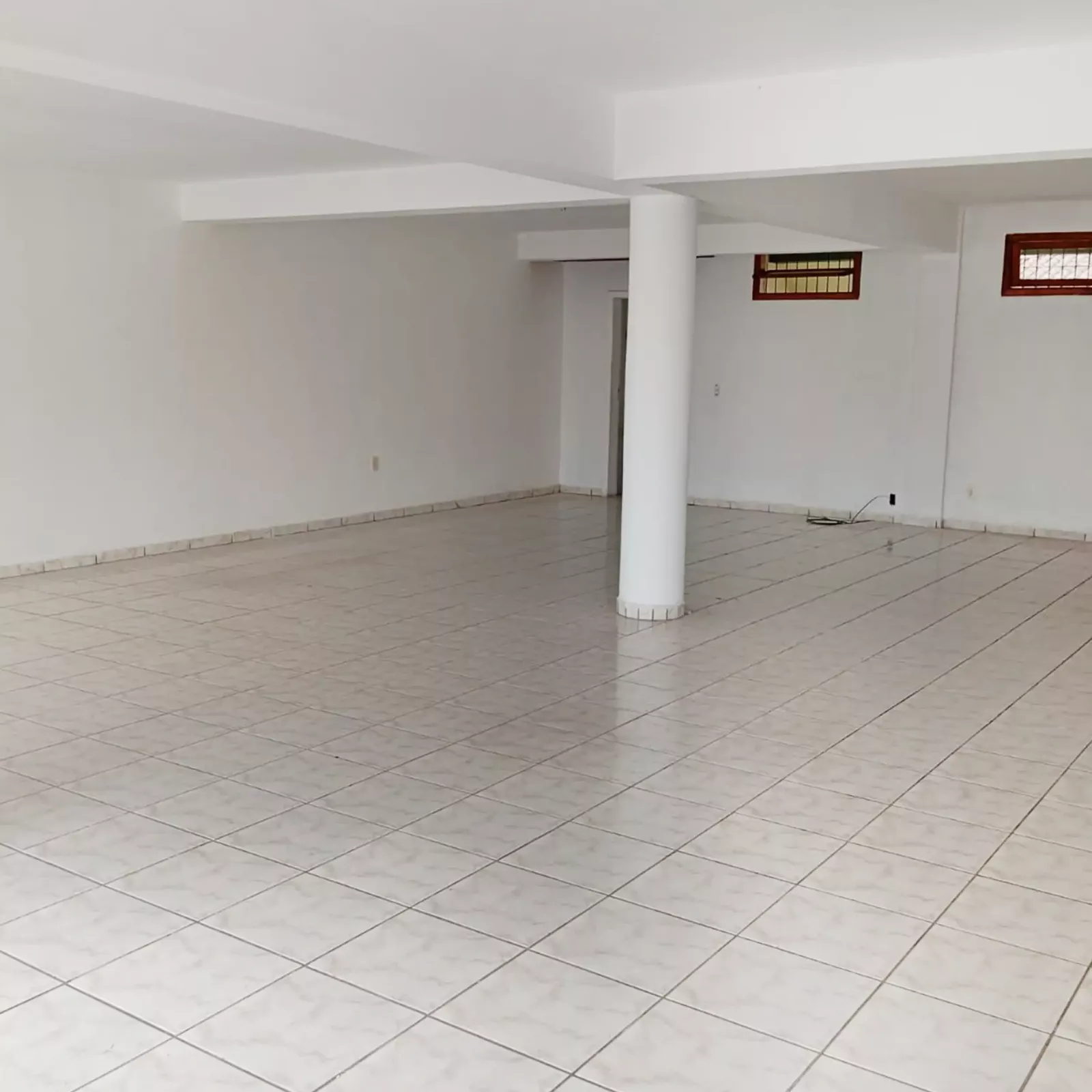 Sala bem iluminada