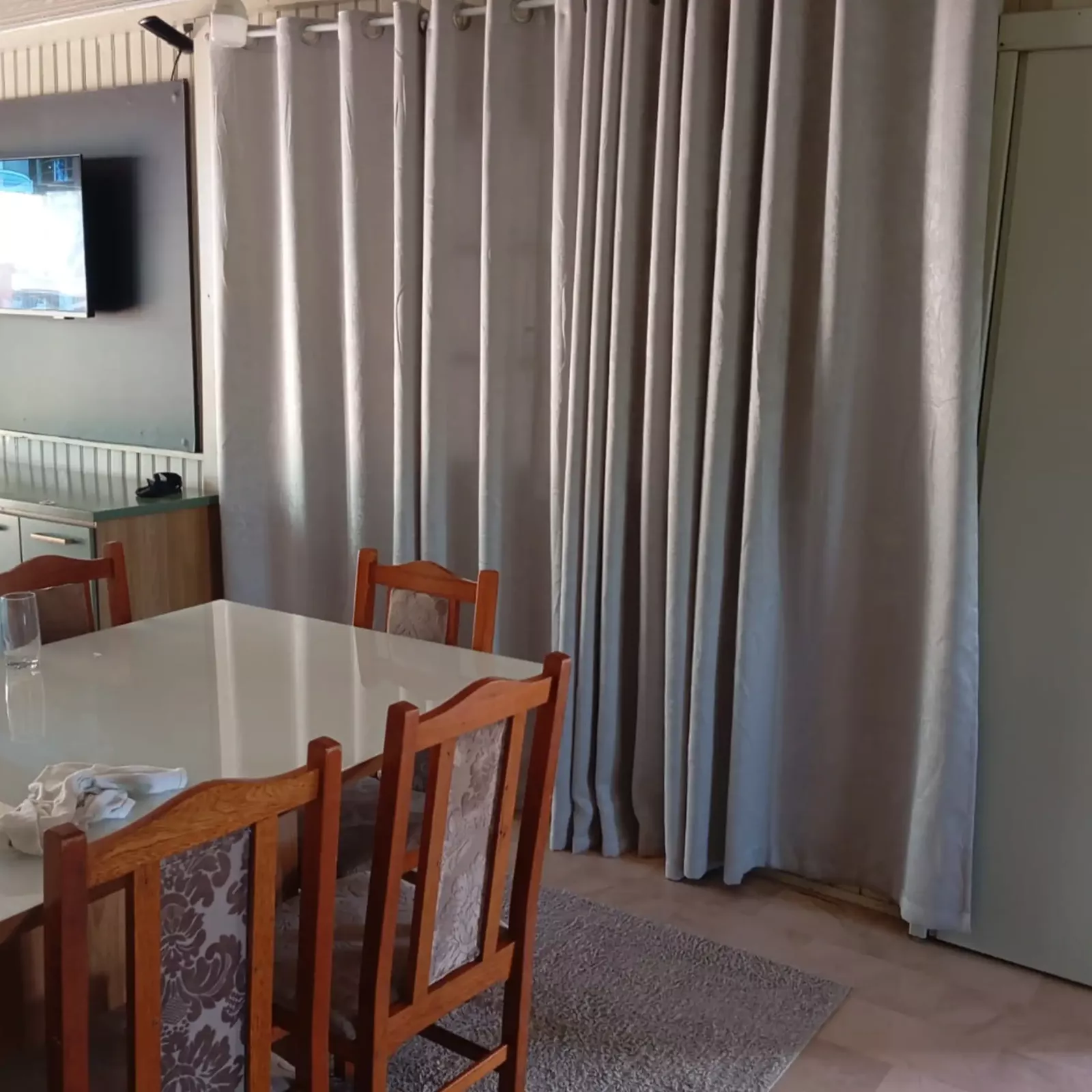 Sala de estar e jantar 