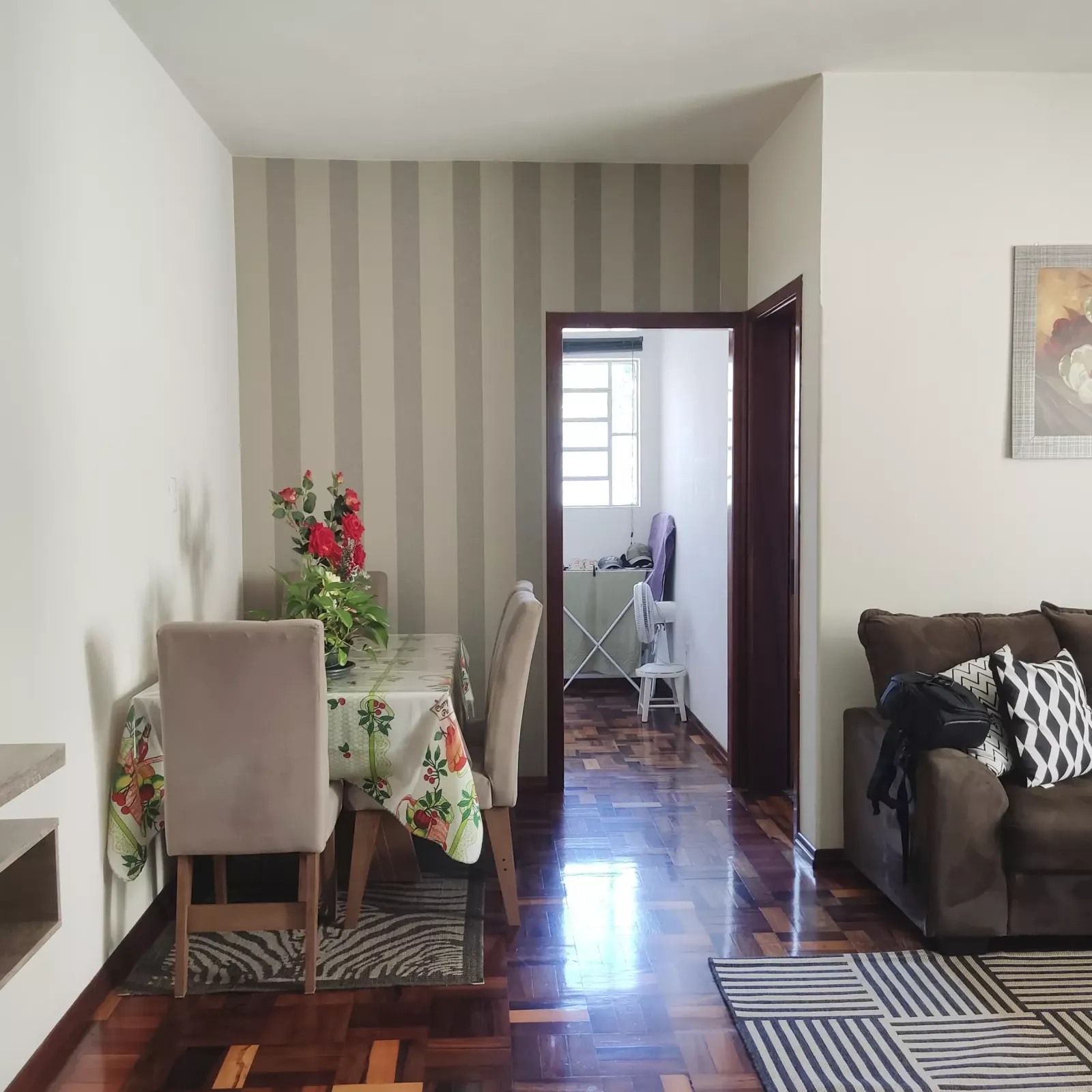 Sala de estar e jantar 