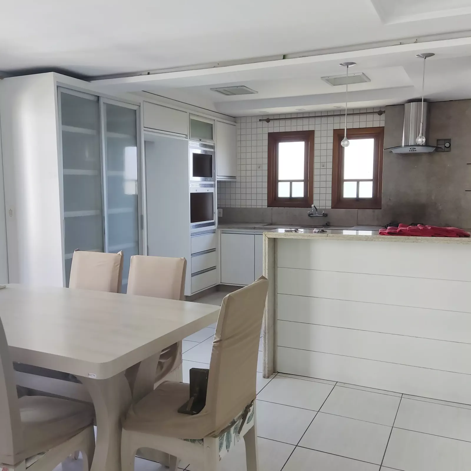Sala de estar e jantar 