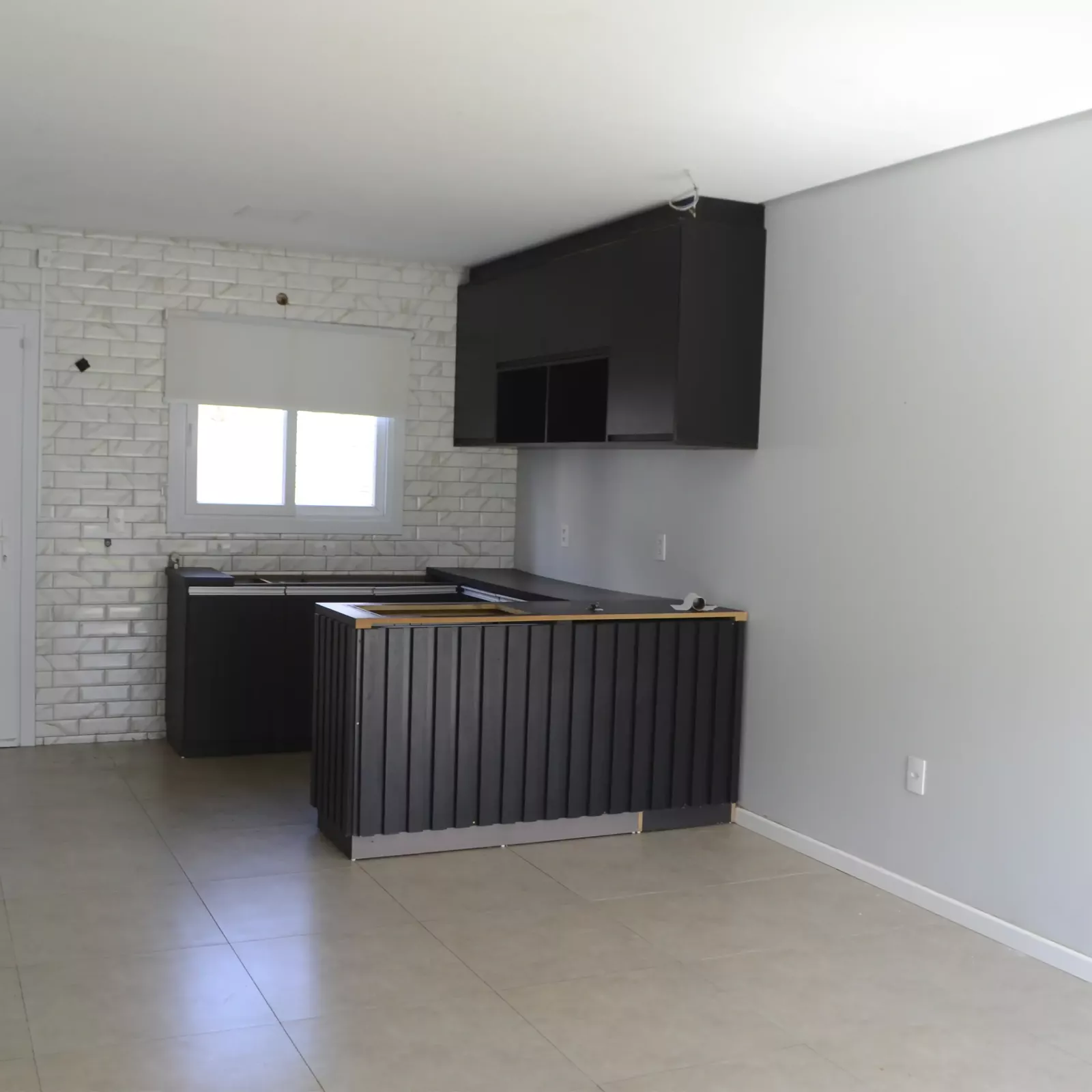 Cozinha mobiliada