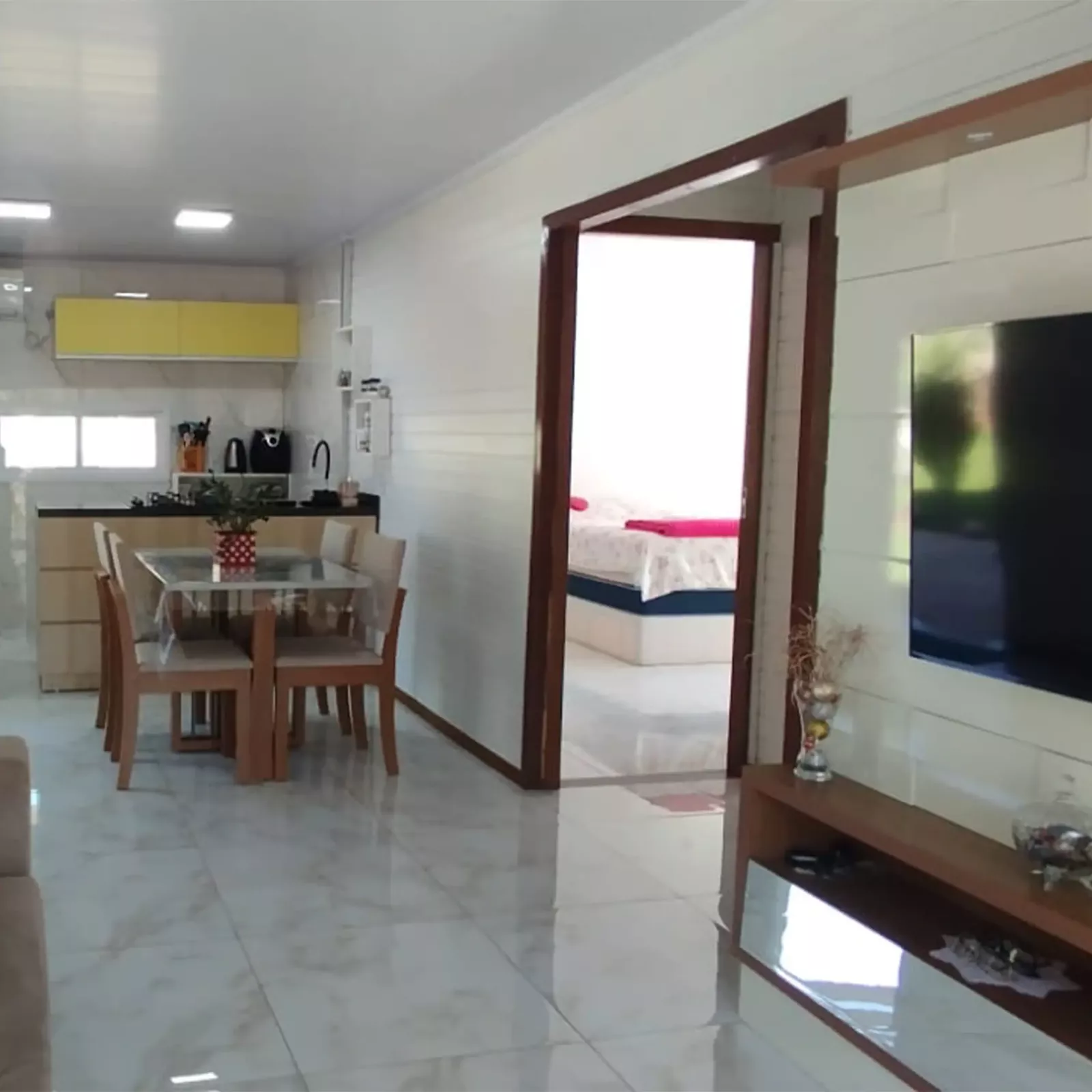 Sala de estar e jantar 