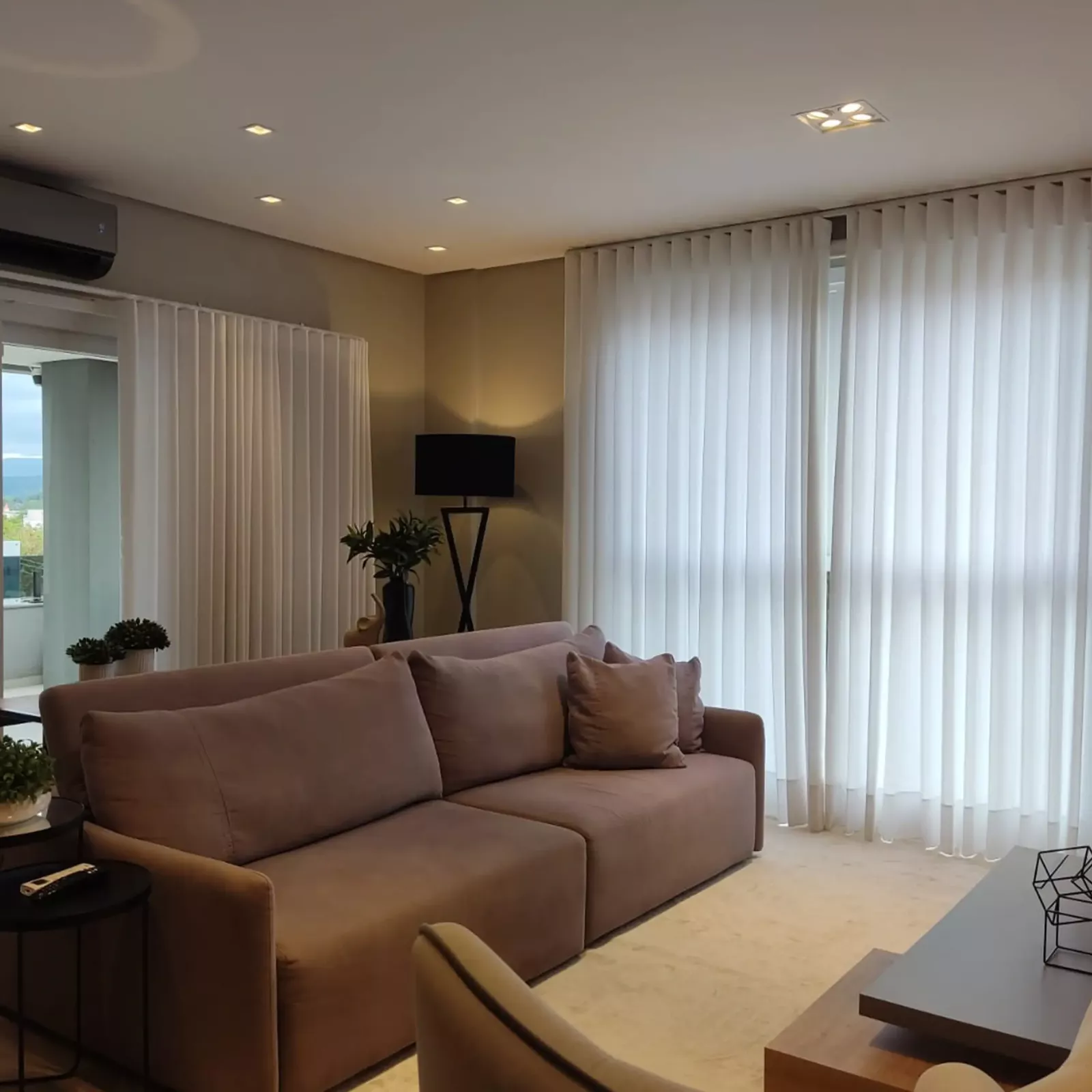 Sala de estar e jantar 