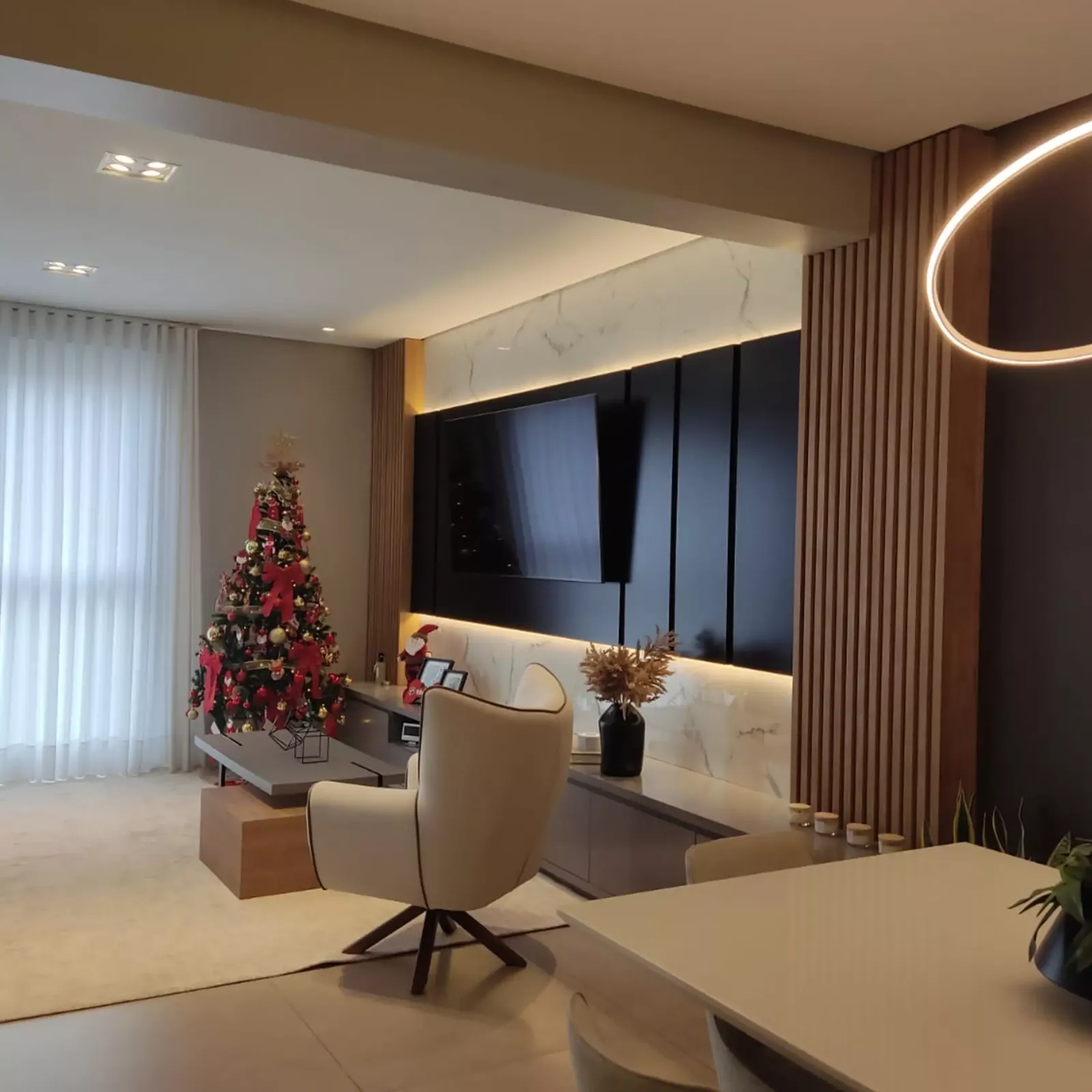 Sala de estar e jantar 