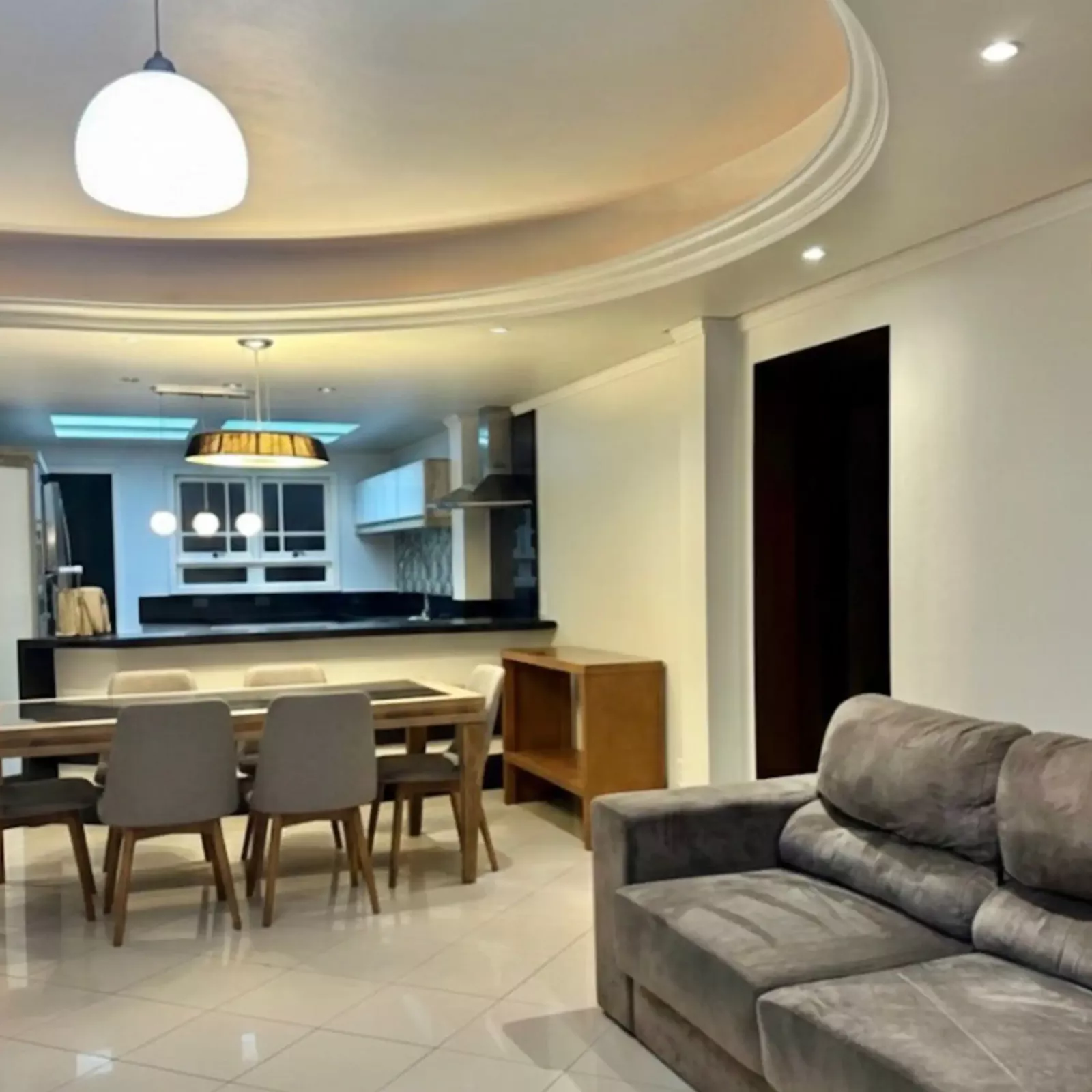 Sala de estar e jantar