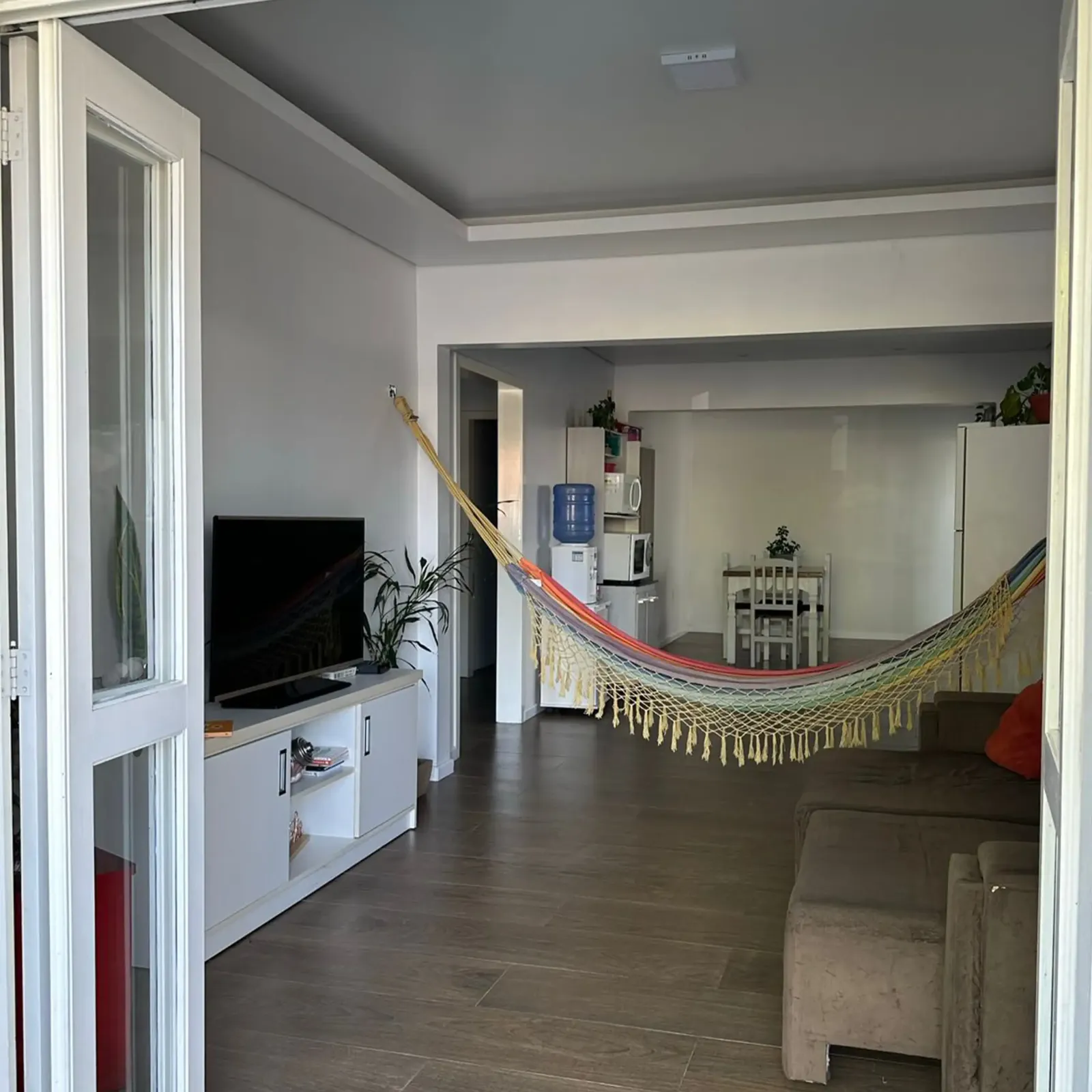 Sala de estar e jantar 