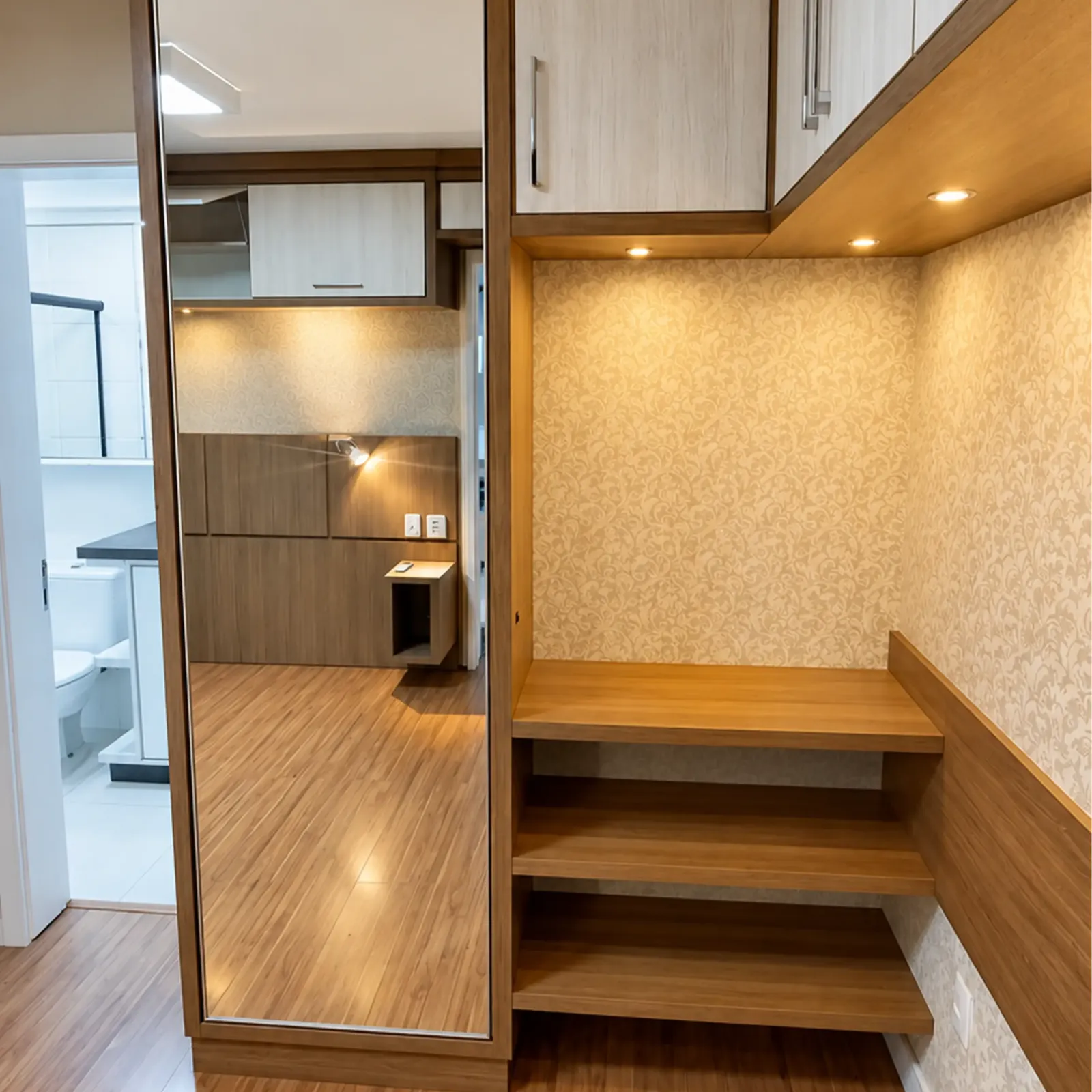 suite 2