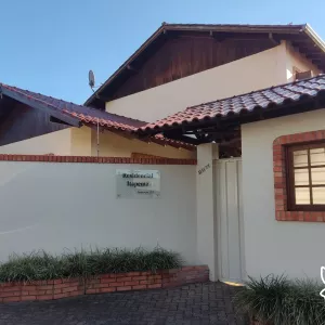 Frente do condomínio 