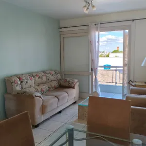 Sala de estar e jantar